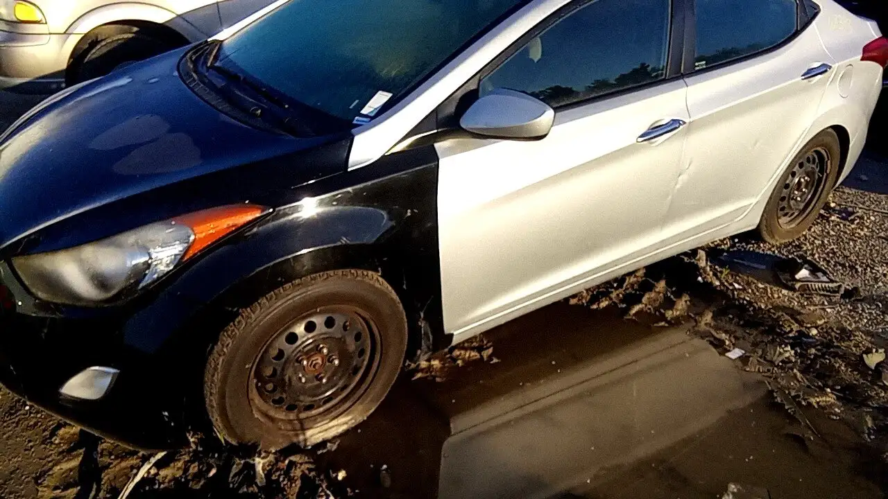 Photo of 2013 Hyundai Elantra