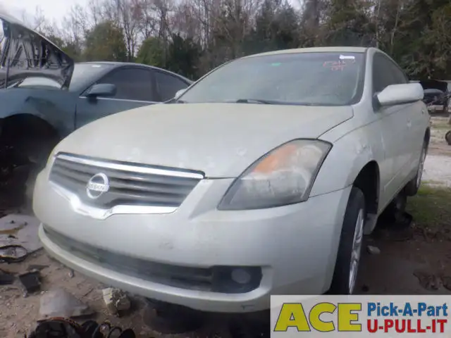 Photo of 2009 Nissan Altima