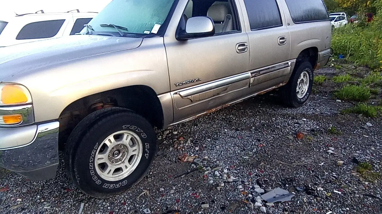 Photo of 2002 Gmc Yukon Xl 1500