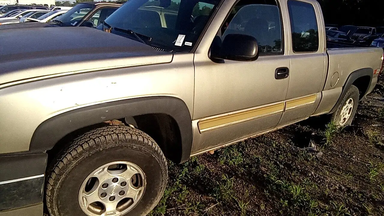 Photo of 2003 Chevrolet Silverado 1500