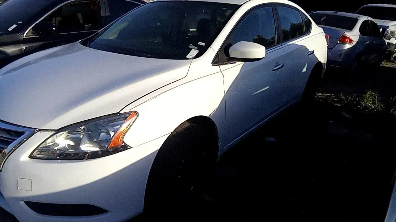 Photo of 2015 Nissan Sentra