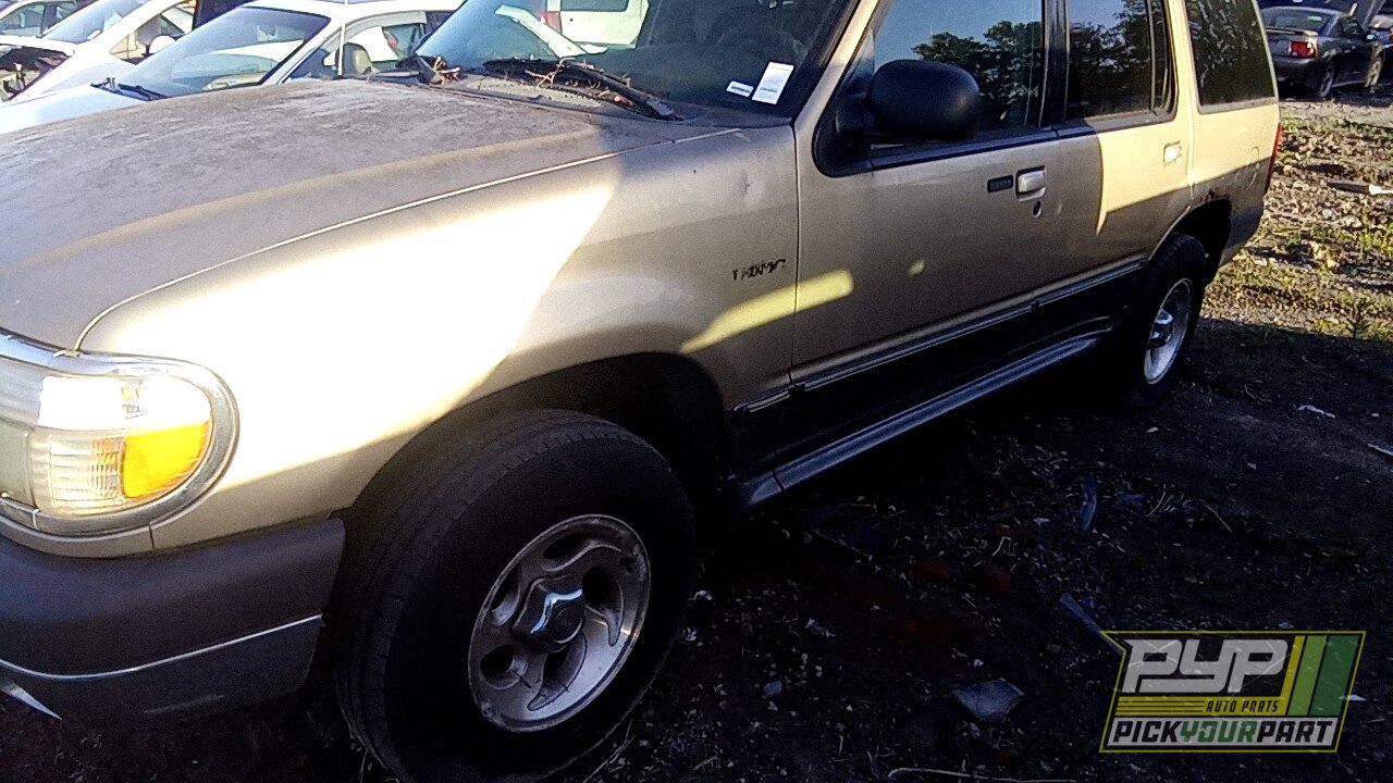 Photo of 2000 Ford Explorer