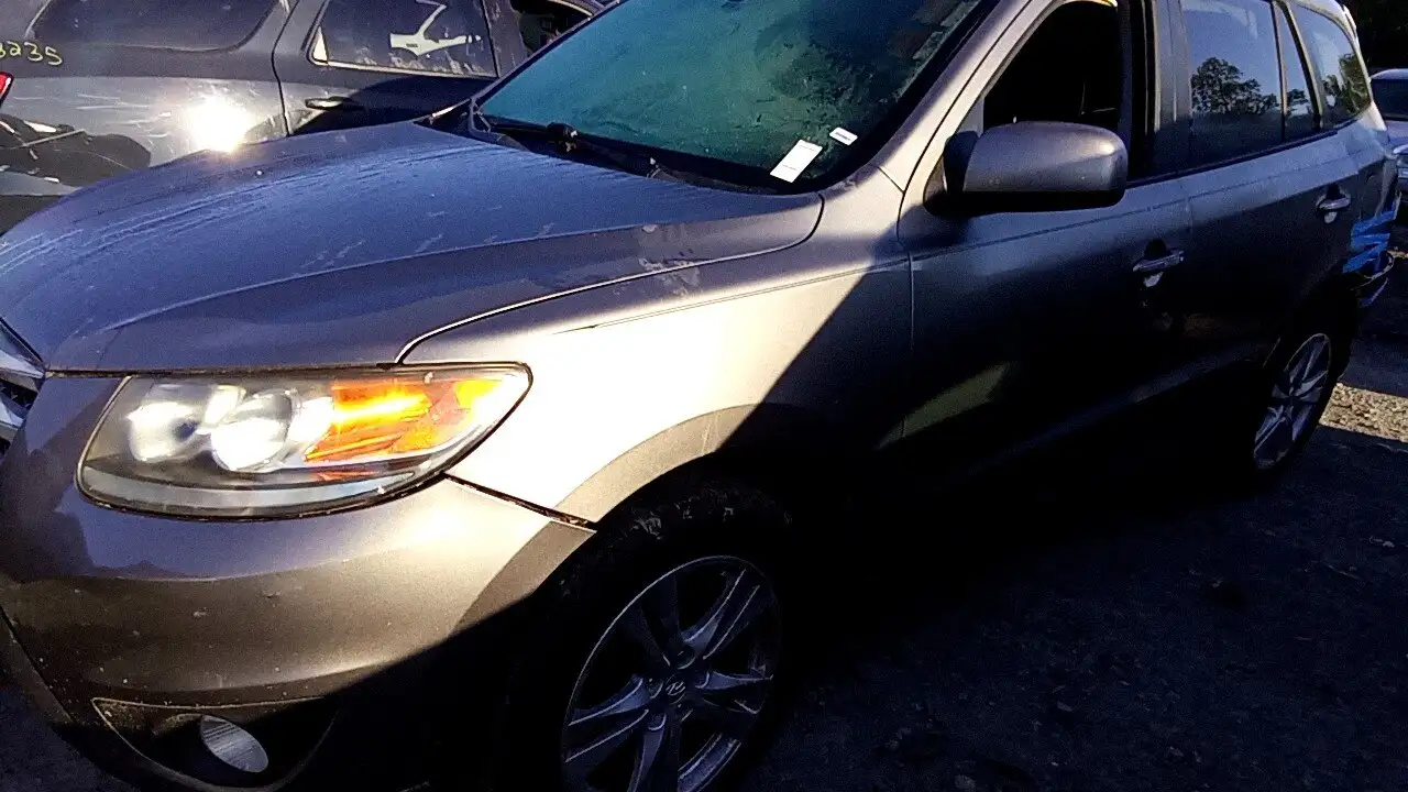 Photo of 2012 Hyundai Santa Fe