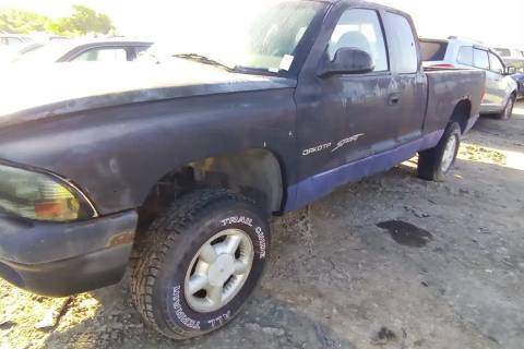 Photo of 1999 Dodge Dakota