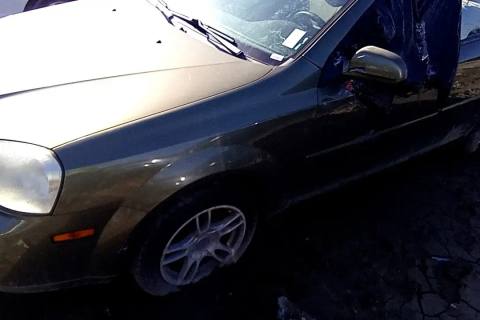 Photo of 2004 Suzuki Forenza
