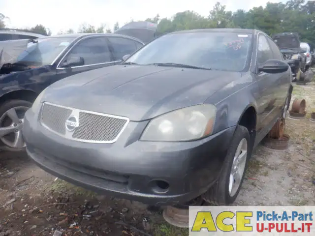 Photo of 2005 Nissan Altima