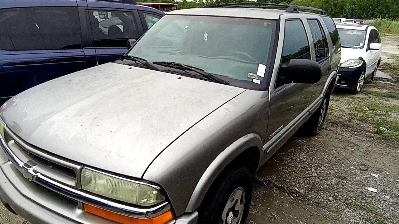 Photo of 2003 Chevrolet Blazer