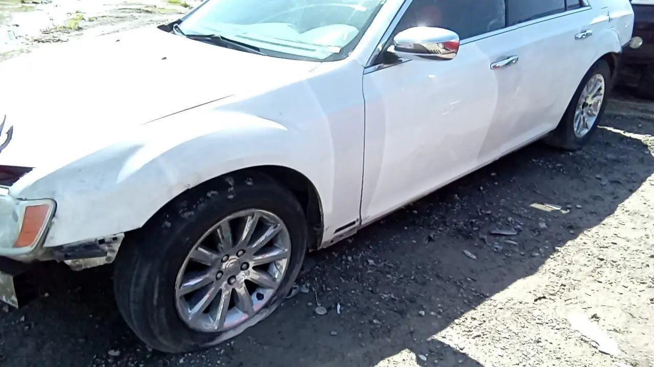 Photo of 2011 Chrysler 300