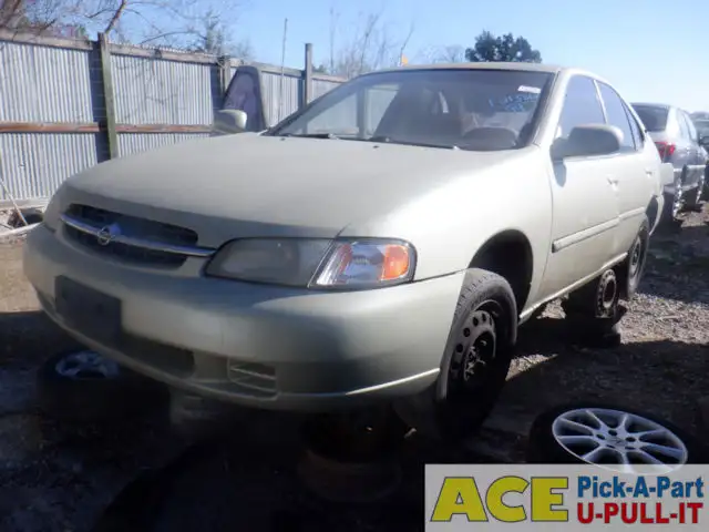 Photo of 1999 Nissan Altima