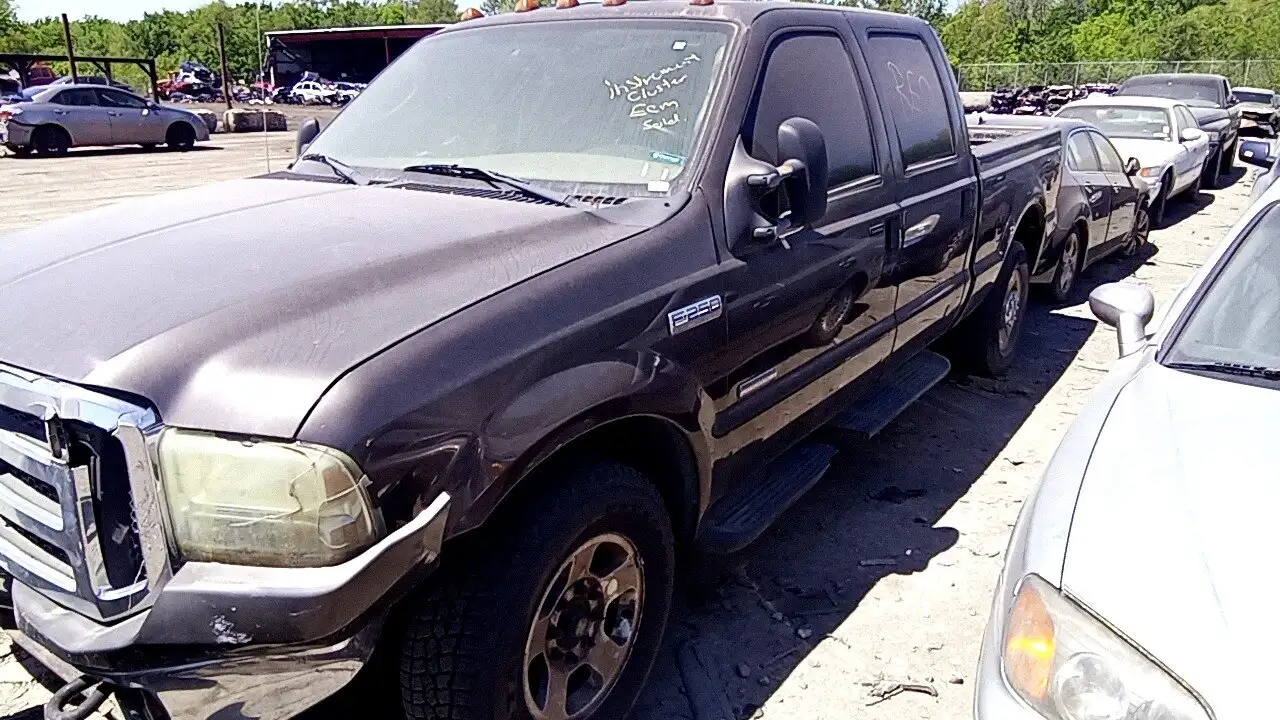 Photo of 2005 Ford F-250 Super Duty
