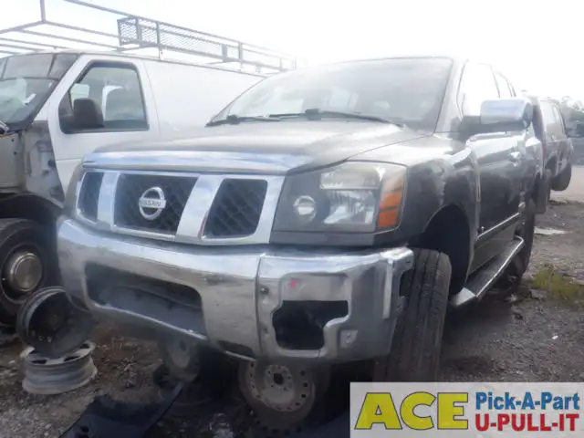 Photo of 2004 Nissan Armada