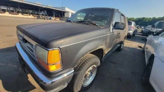 Photo of 1994 Ford Explorer