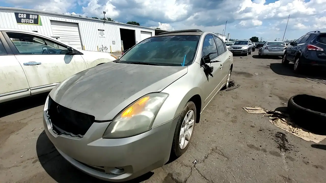 Photo of 2009 Nissan Altima
