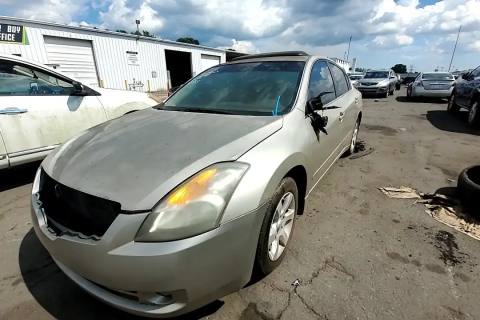 Photo of 2009 Nissan Altima