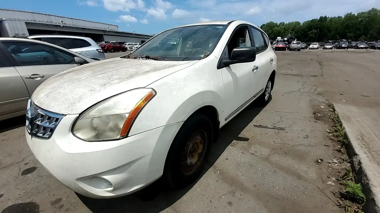 Photo of 2011 Nissan Rogue