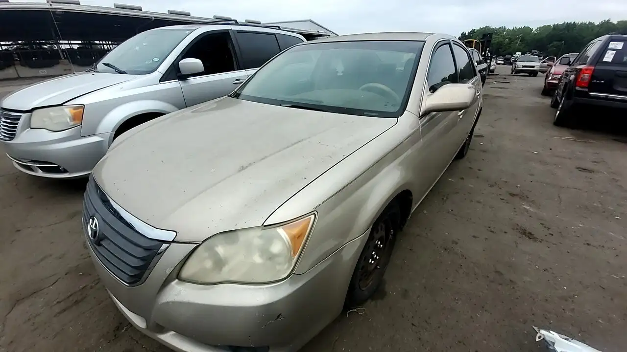 Photo of 2008 Toyota Avalon
