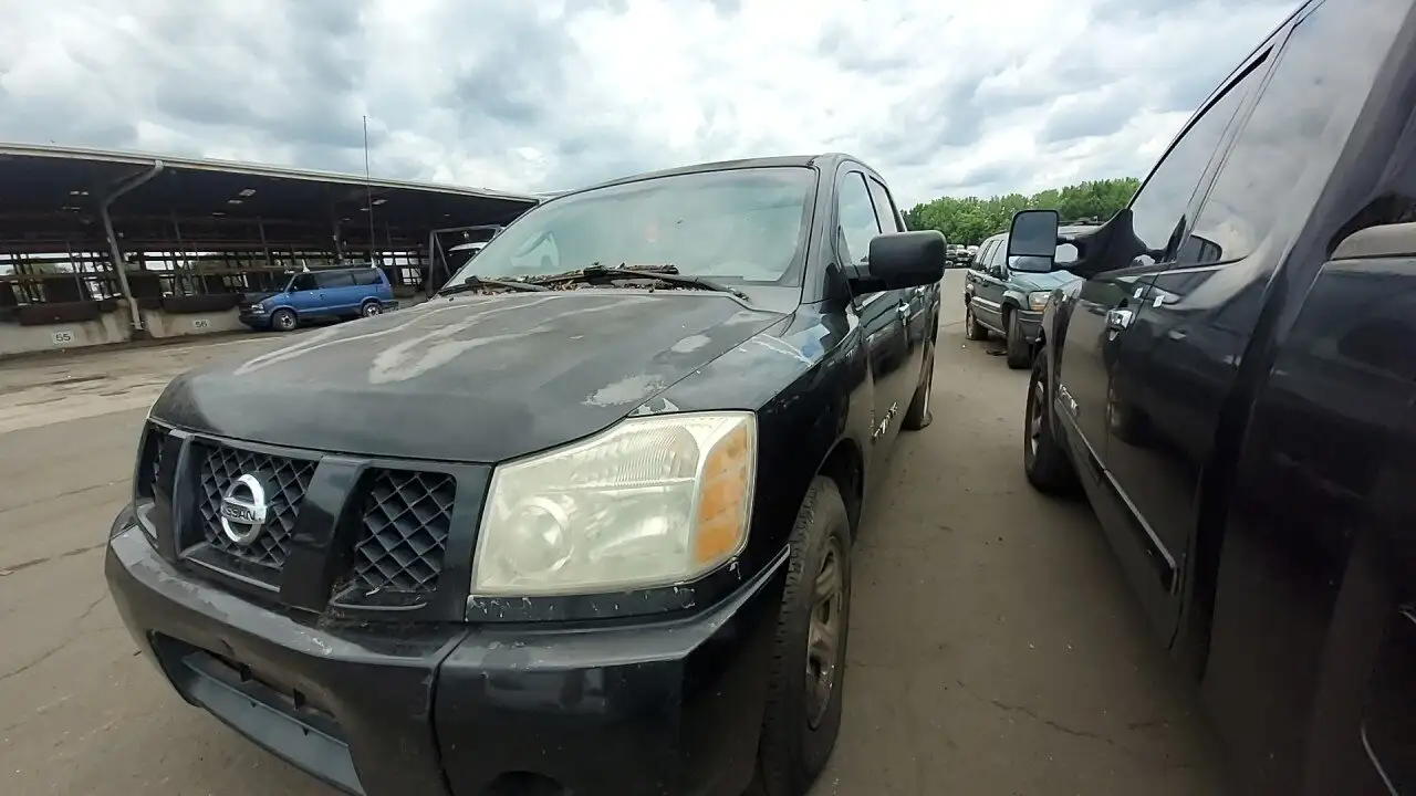Photo of 2006 Nissan Titan