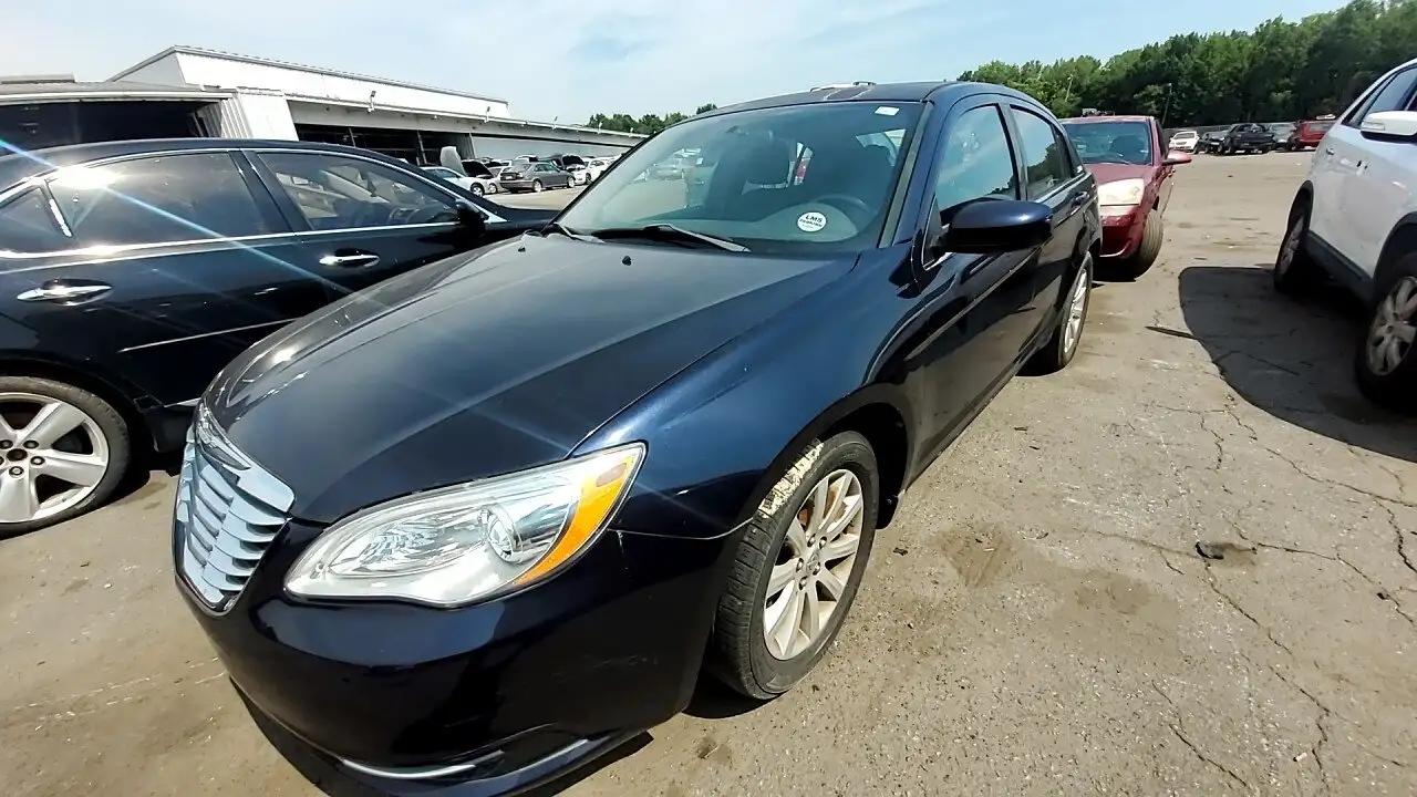 Photo of 2012 Chrysler 200