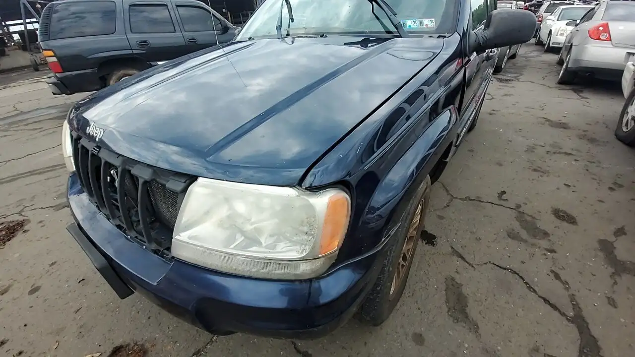 Photo of 2004 Jeep Grand Cherokee