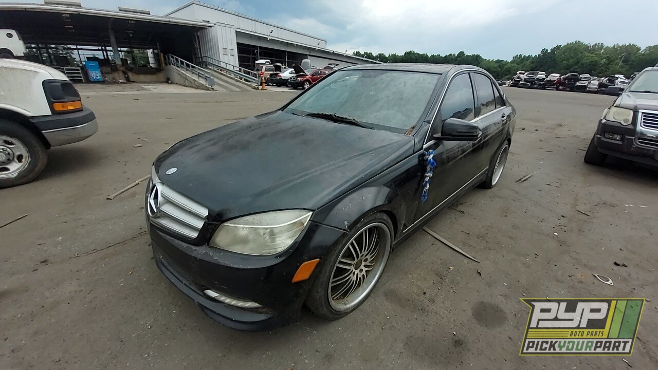 Photo of 2011 Mercedes-Benz C300