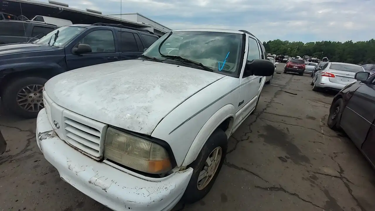 Photo of 2001 Oldsmobile Bravada