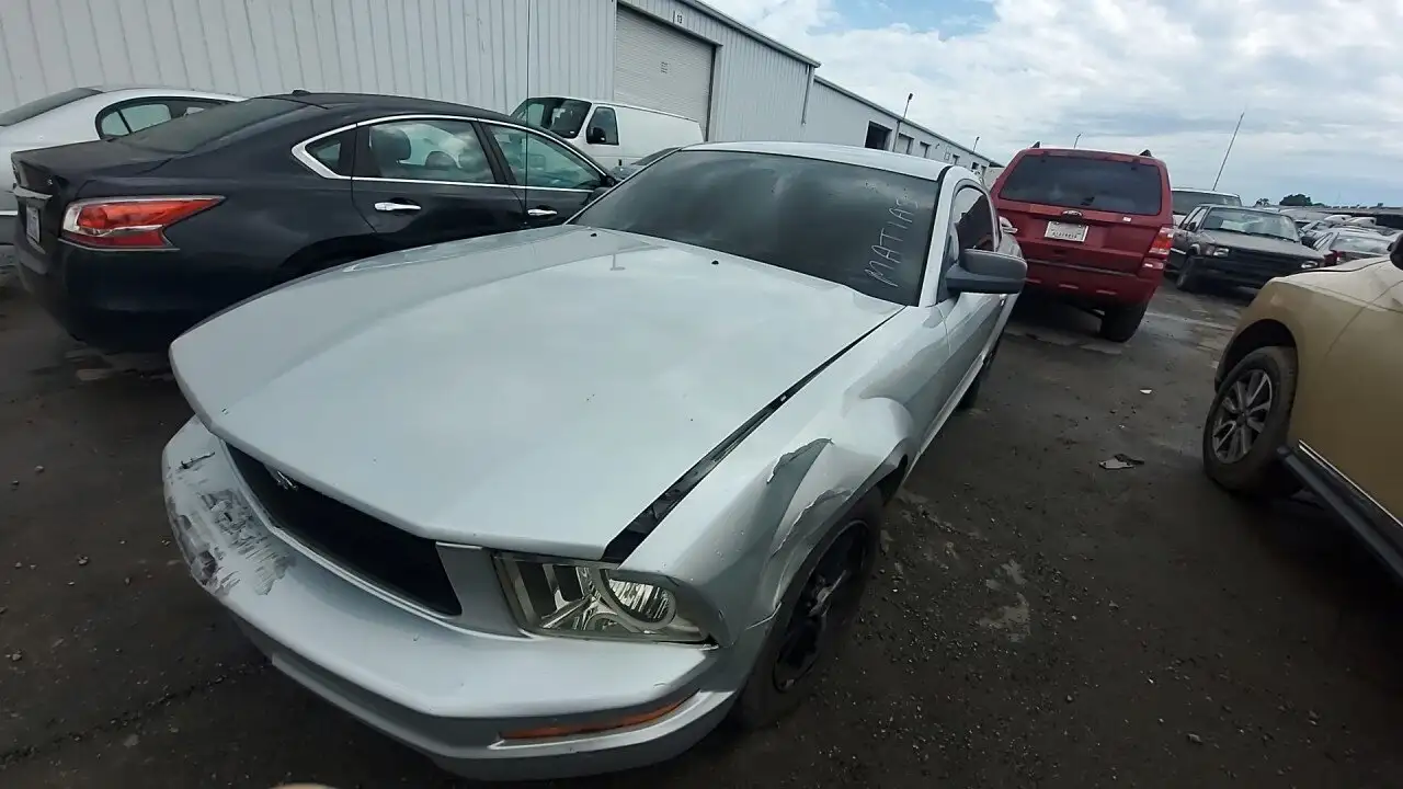 Photo of 2006 Ford Mustang