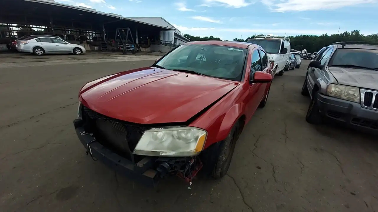 Photo of 2013 Dodge Avenger