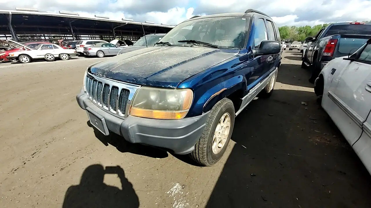 Photo of 2003 Jeep Grand Cherokee