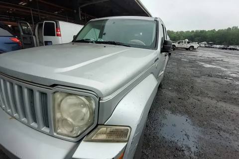 Photo of 2011 Jeep Liberty