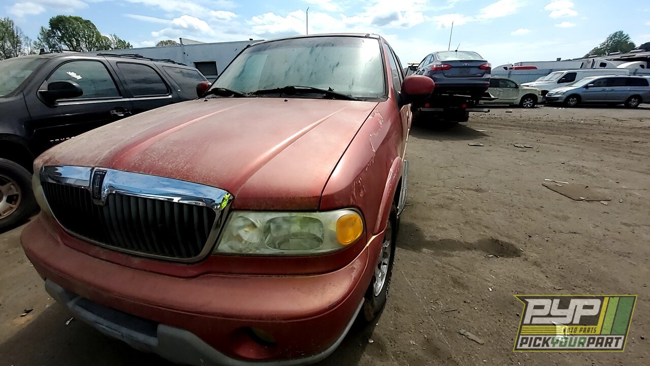 Photo of 2002 Lincoln Navigator