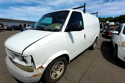Photo of 2004 Chevrolet Astro