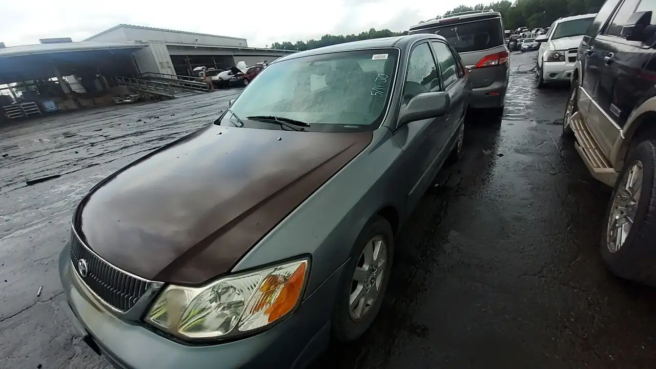 Photo of 2002 Toyota Avalon