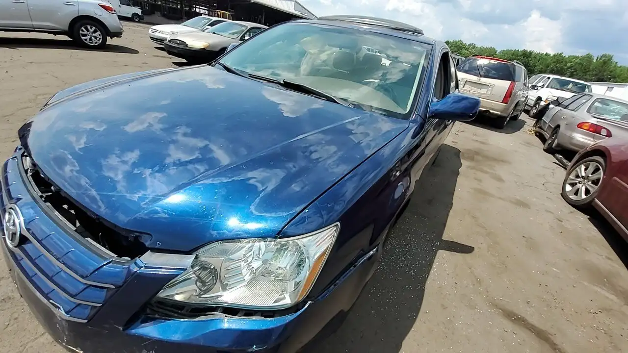 Photo of 2006 Toyota Avalon