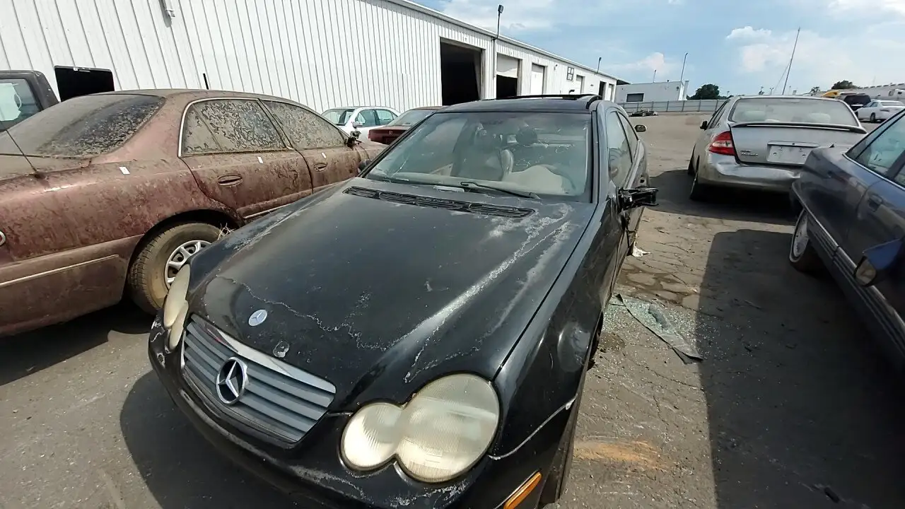 Photo of 2002 Mercedes-Benz C230