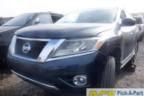 Photo of 2013 Nissan Pathfinder