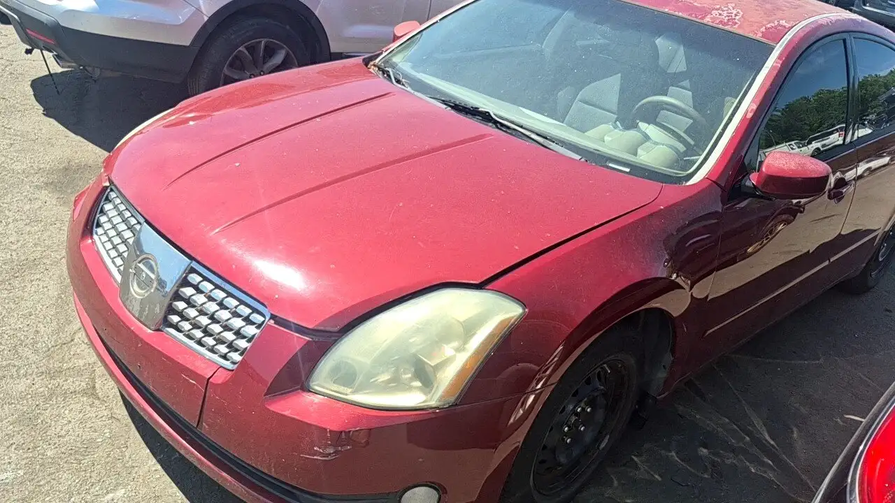 Photo of 2004 Nissan Maxima