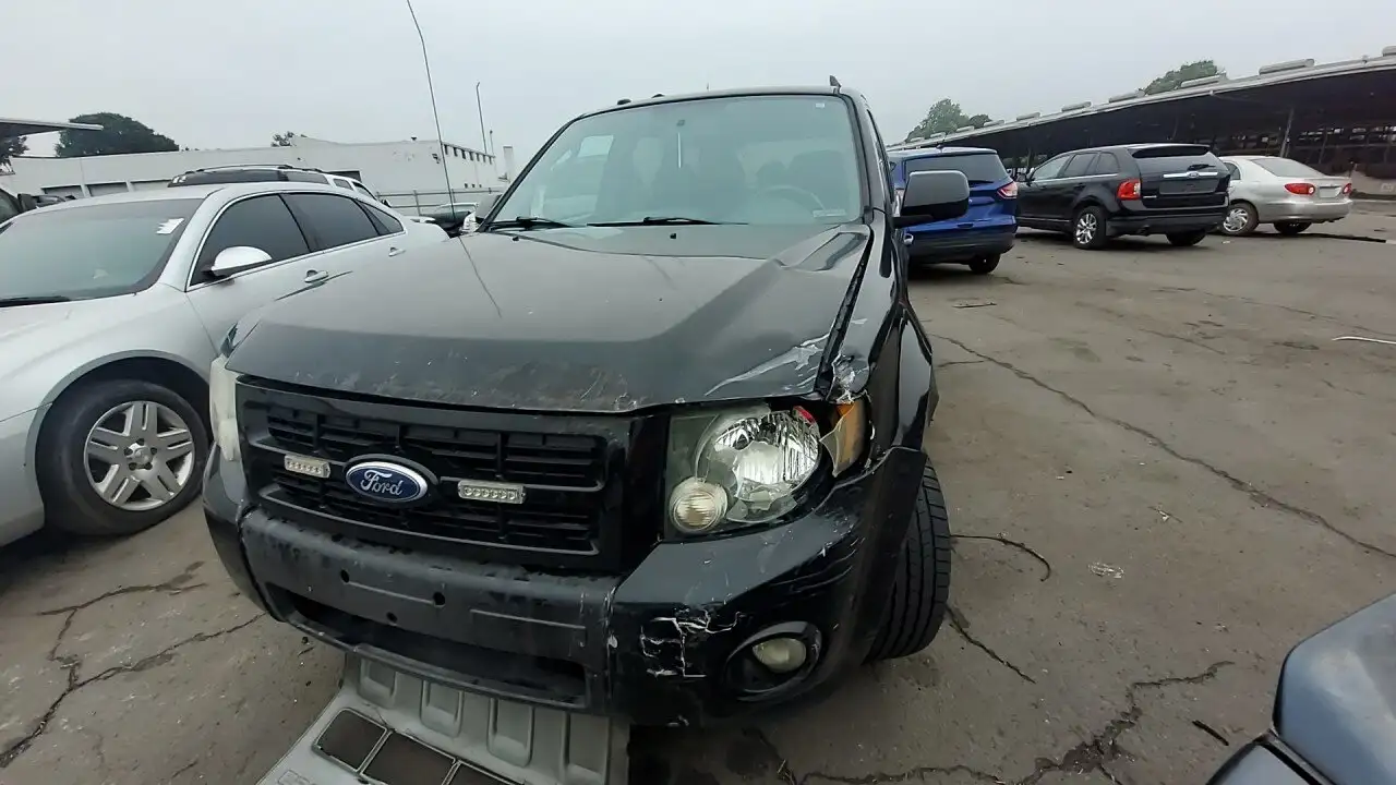 Photo of 2010 Ford Escape