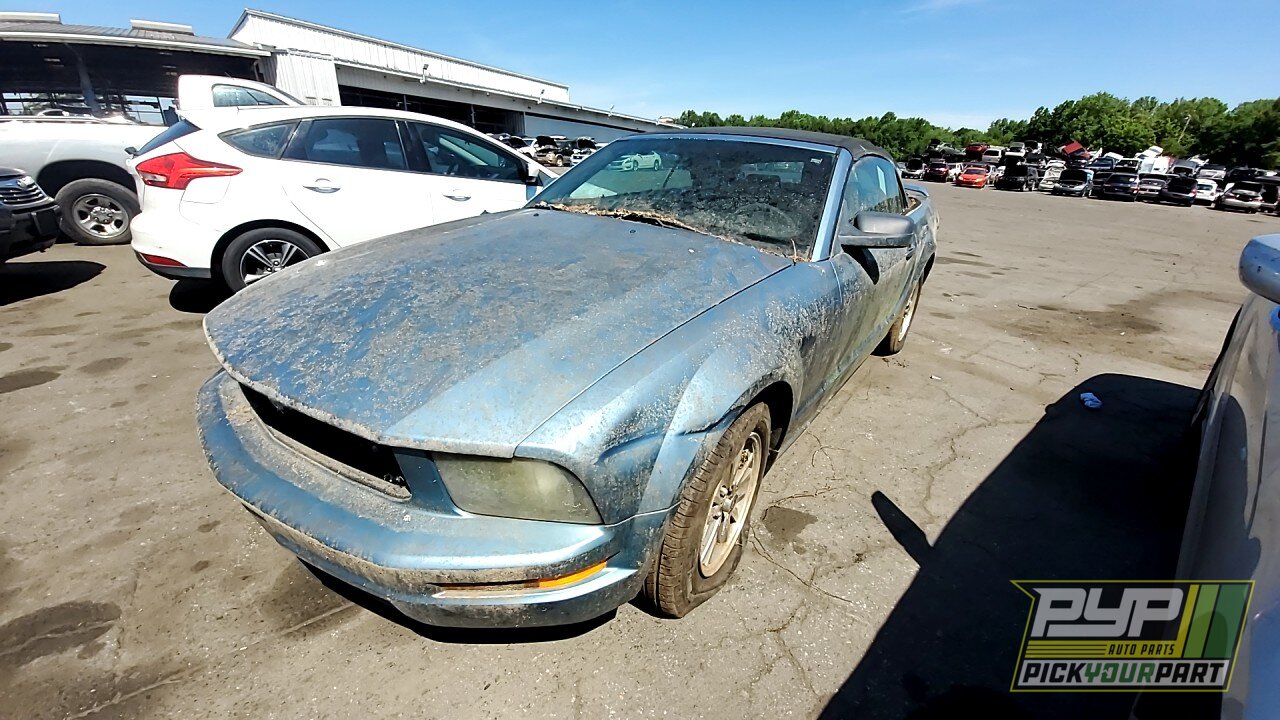 Photo of 2005 Ford Mustang