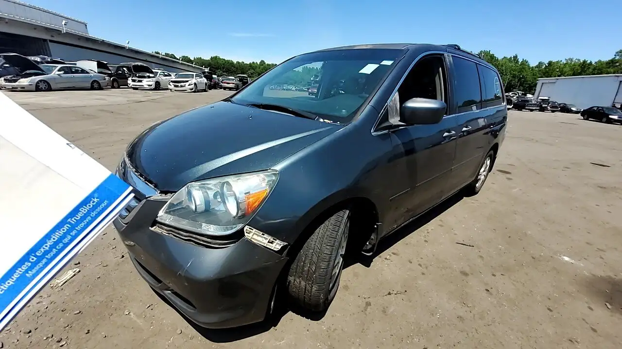 Photo of 2005 Honda Odyssey