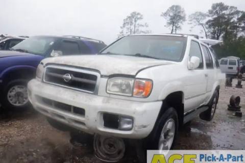 Photo of 2001 Nissan Pathfinder