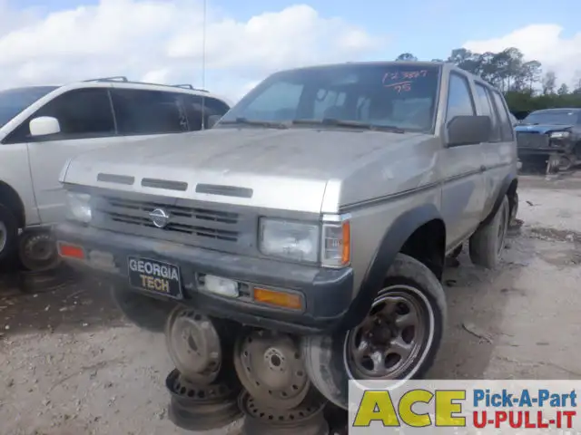 Photo of 1995 Nissan Pathfinder