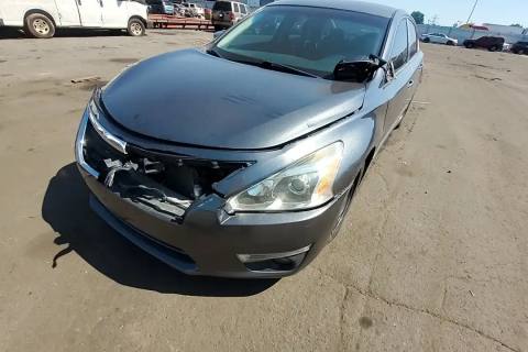 Photo of 2014 Nissan Altima
