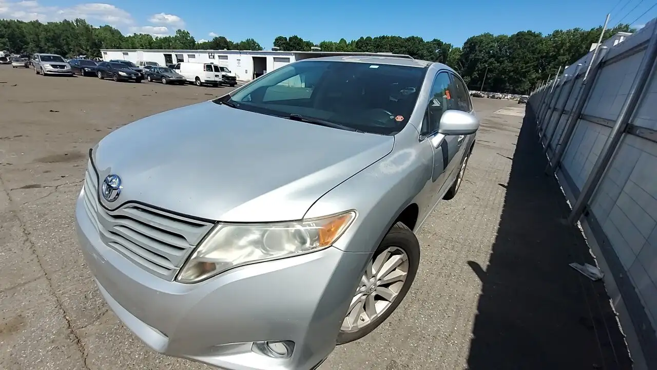 Photo of 2011 Toyota Venza