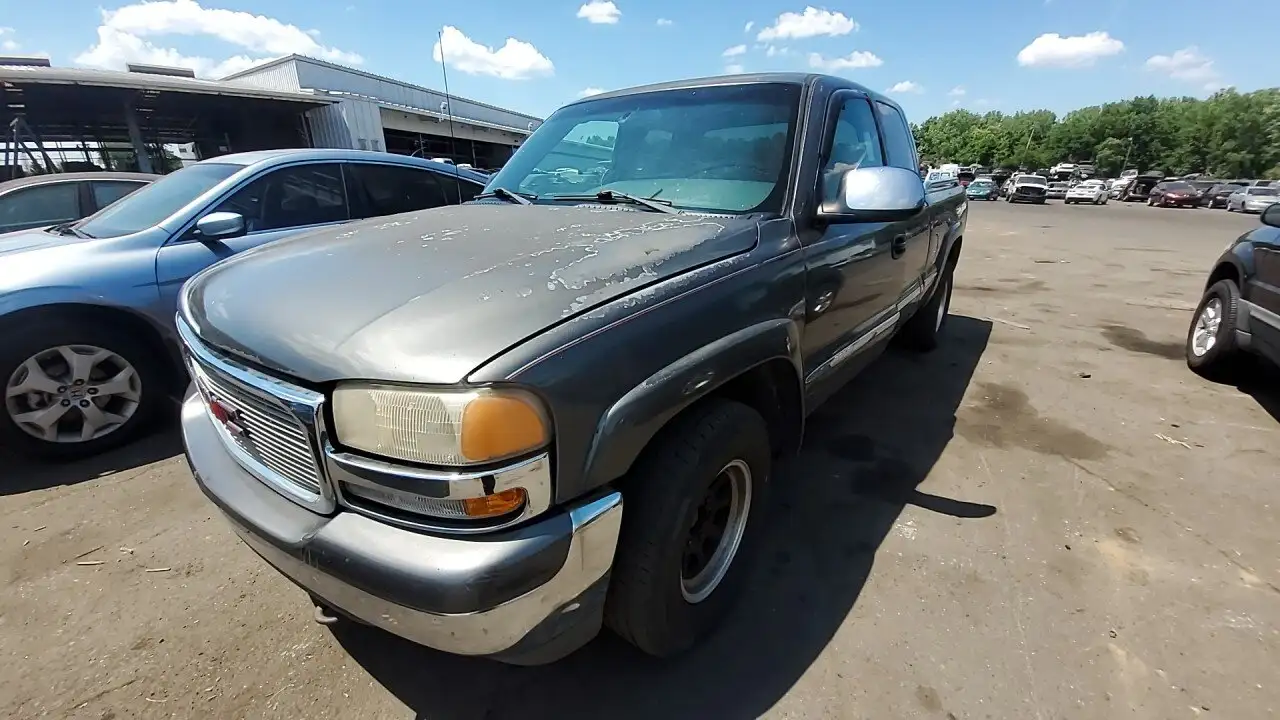Photo of 2002 Gmc Sierra 1500