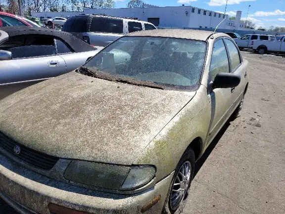 Photo of 1996 Mazda Protege