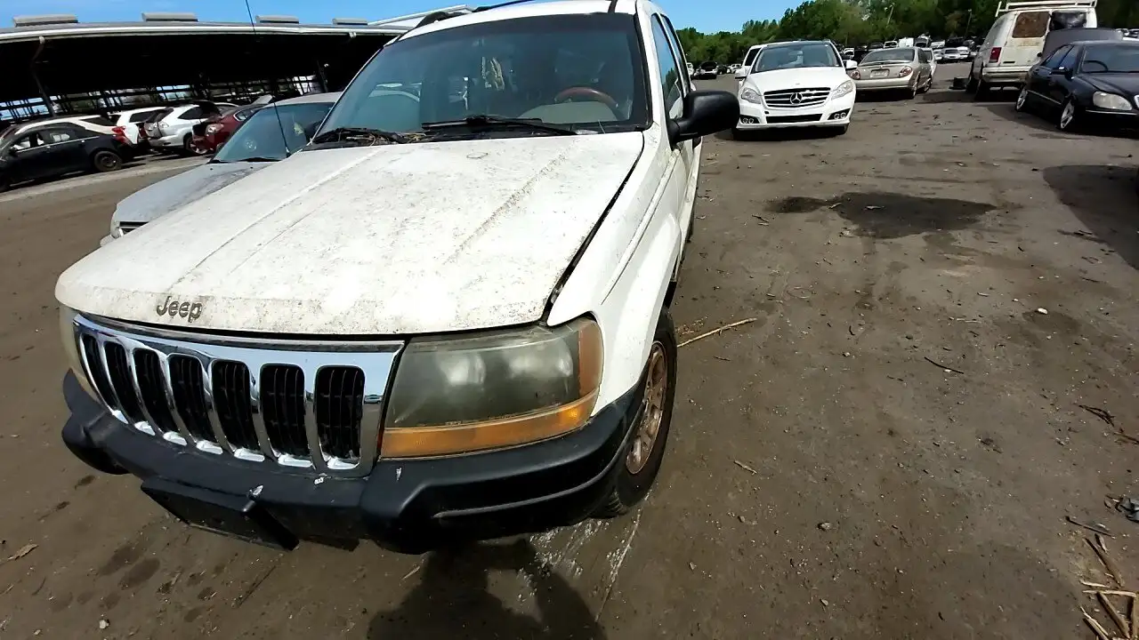Photo of 2001 Jeep Grand Cherokee