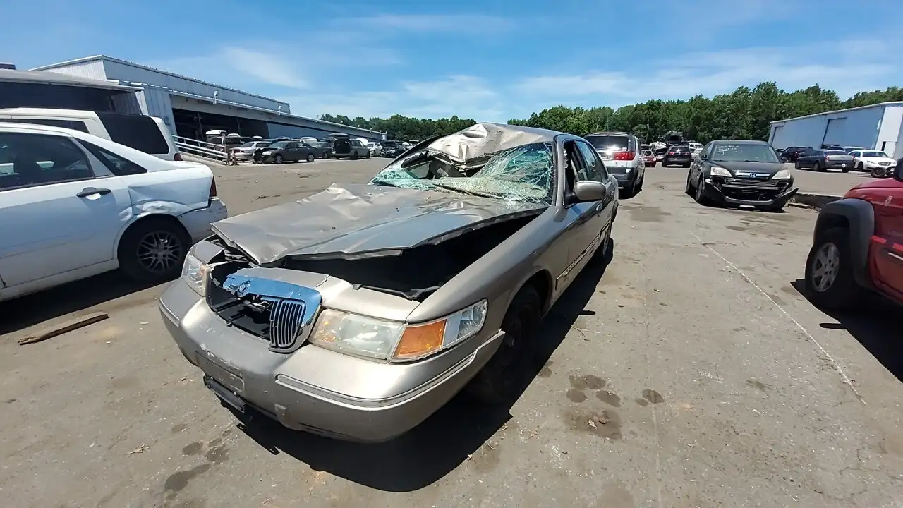 Photo of 2002 Mercury Grand Marquis