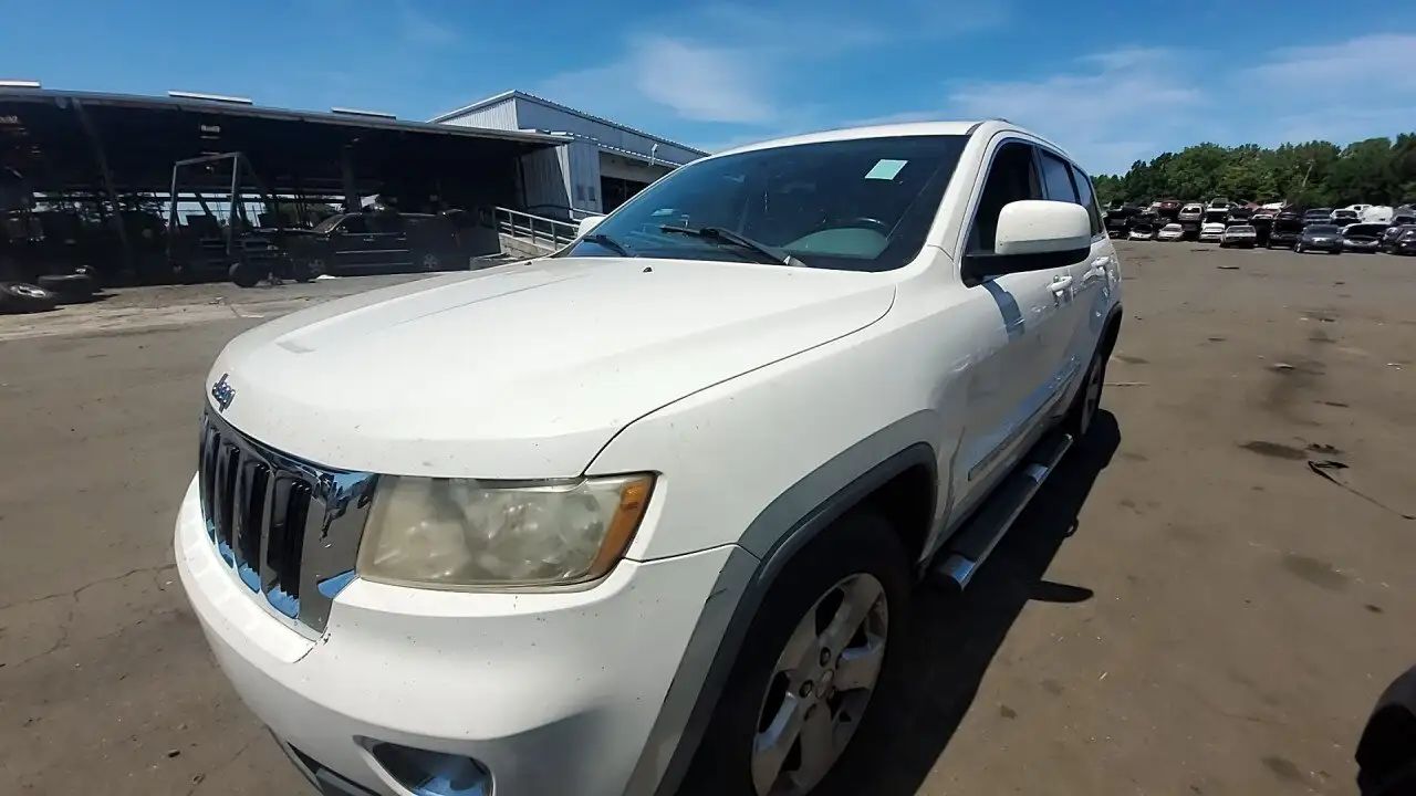 Photo of 2011 Jeep Grand Cherokee