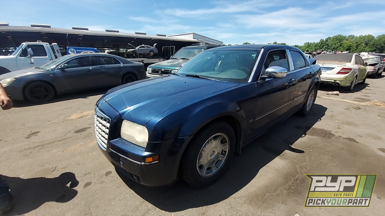 Photo of 2005 Chrysler 300