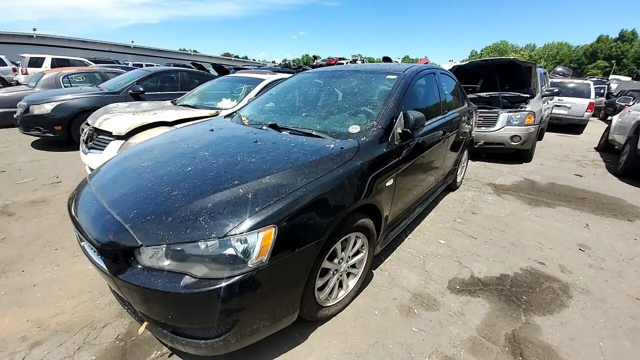Photo of 2014 Mitsubishi Lancer